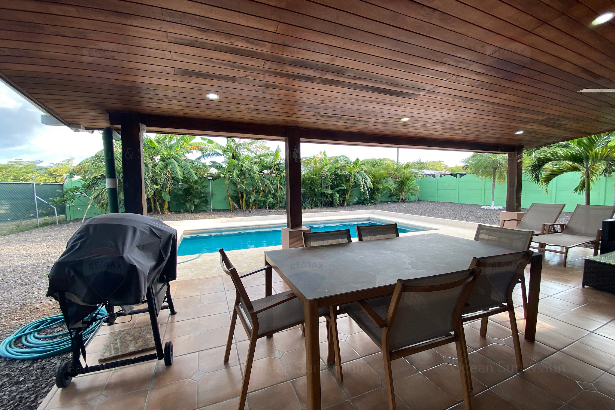 Casa Rosarito 3 bed 2 bath home in the outskirts of Tamarindo Remax